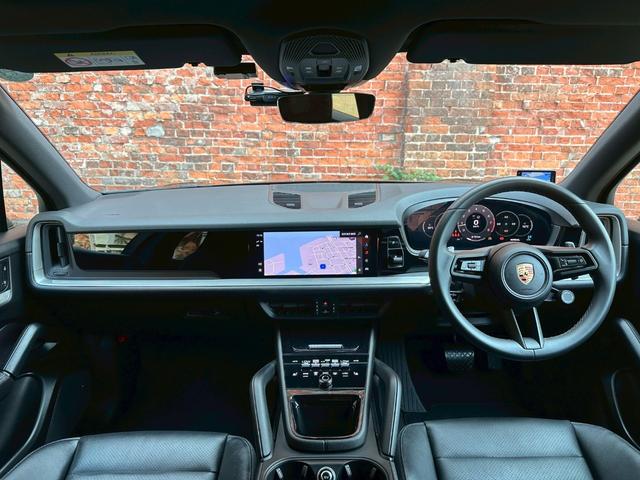 2024 Porsche Cayenne