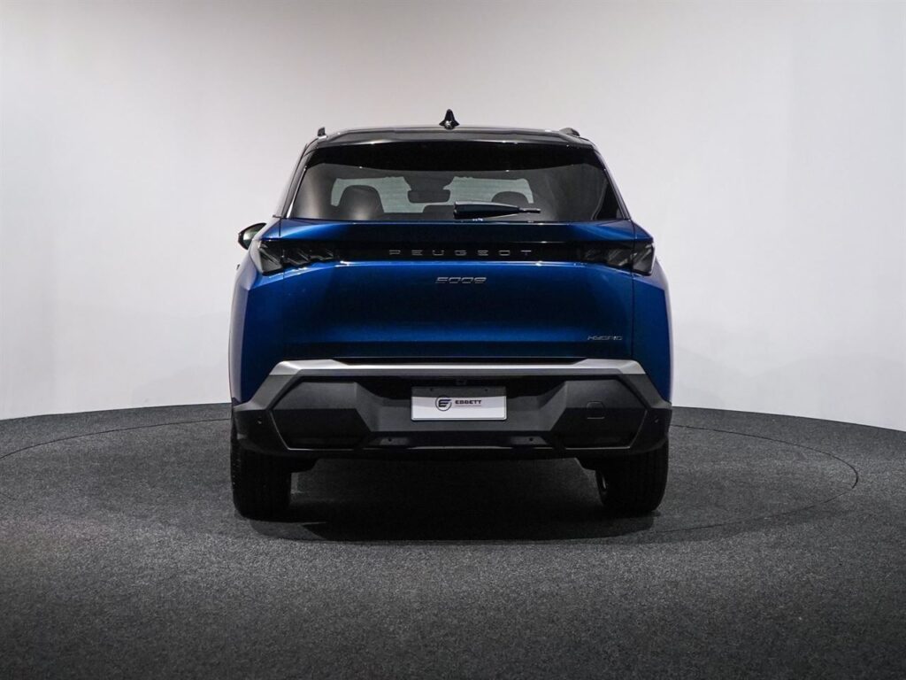 2024 Peugeot 5008