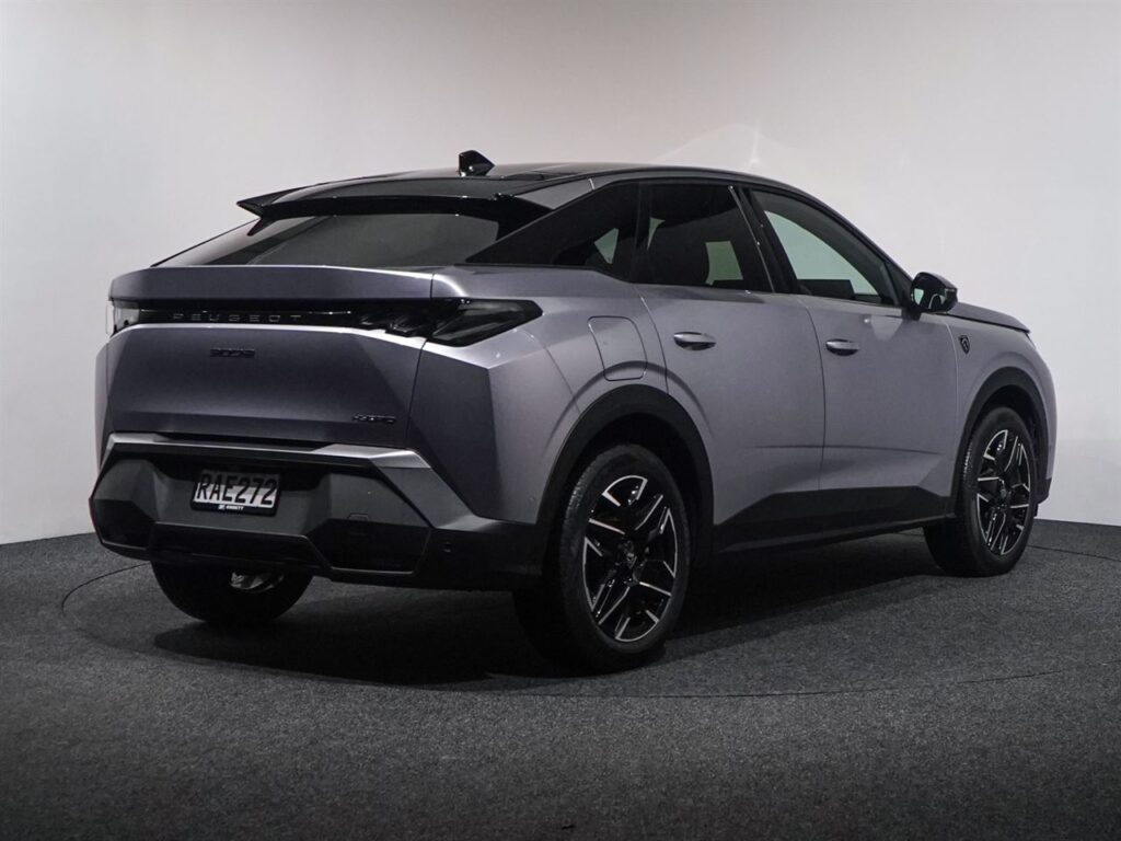 2024 Peugeot 3008