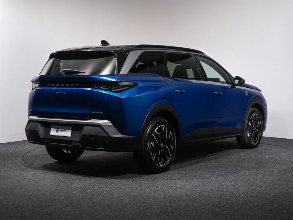 2024 Peugeot 5008