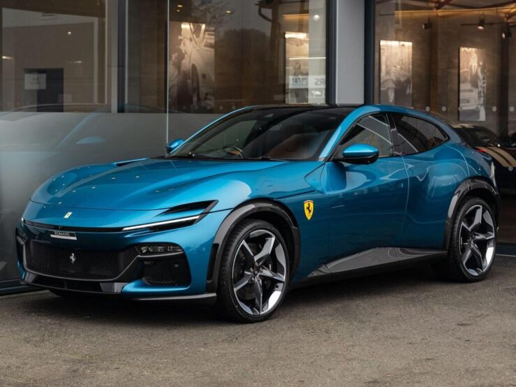 2025 Ferrari Purosangue
