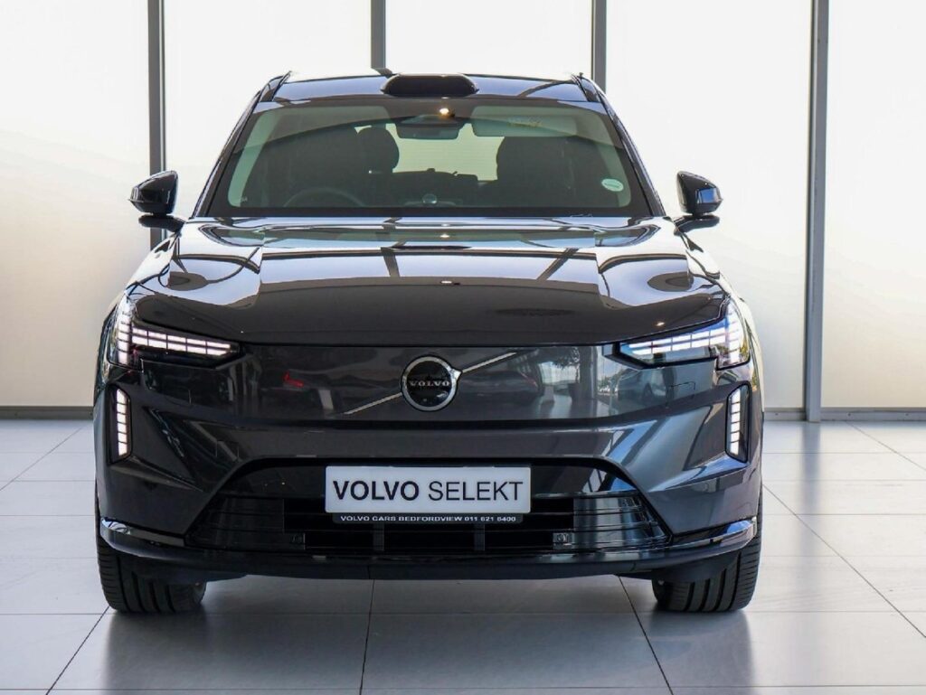 2025 Volvo EX90