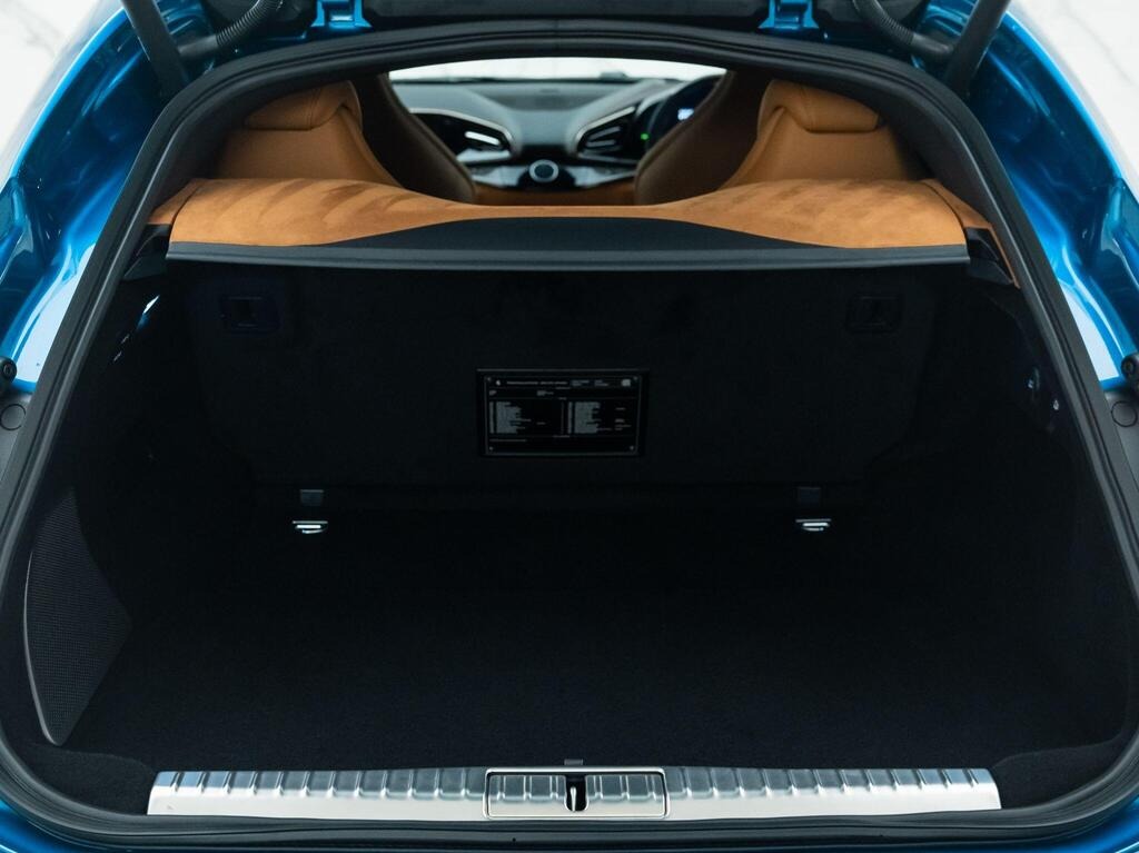 2025 Ferrari Purosangue