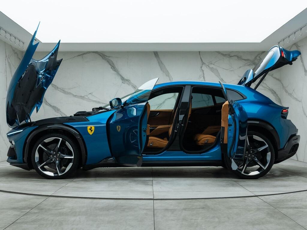 2025 Ferrari Purosangue