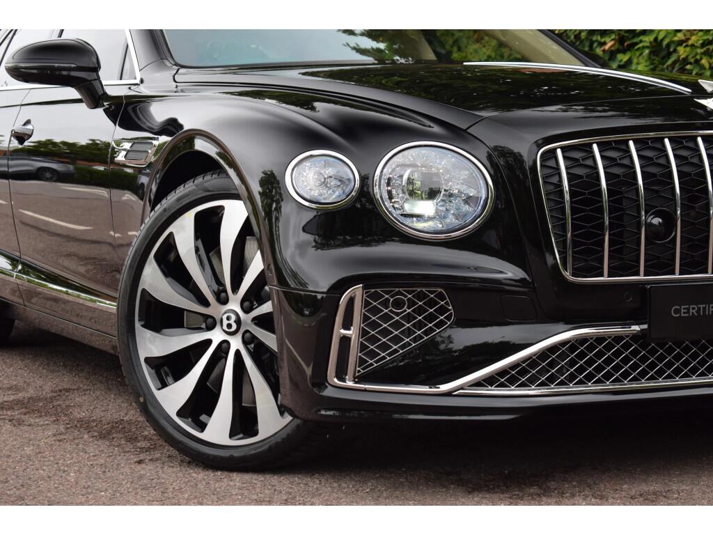 2025 Bentley Flying Spur
