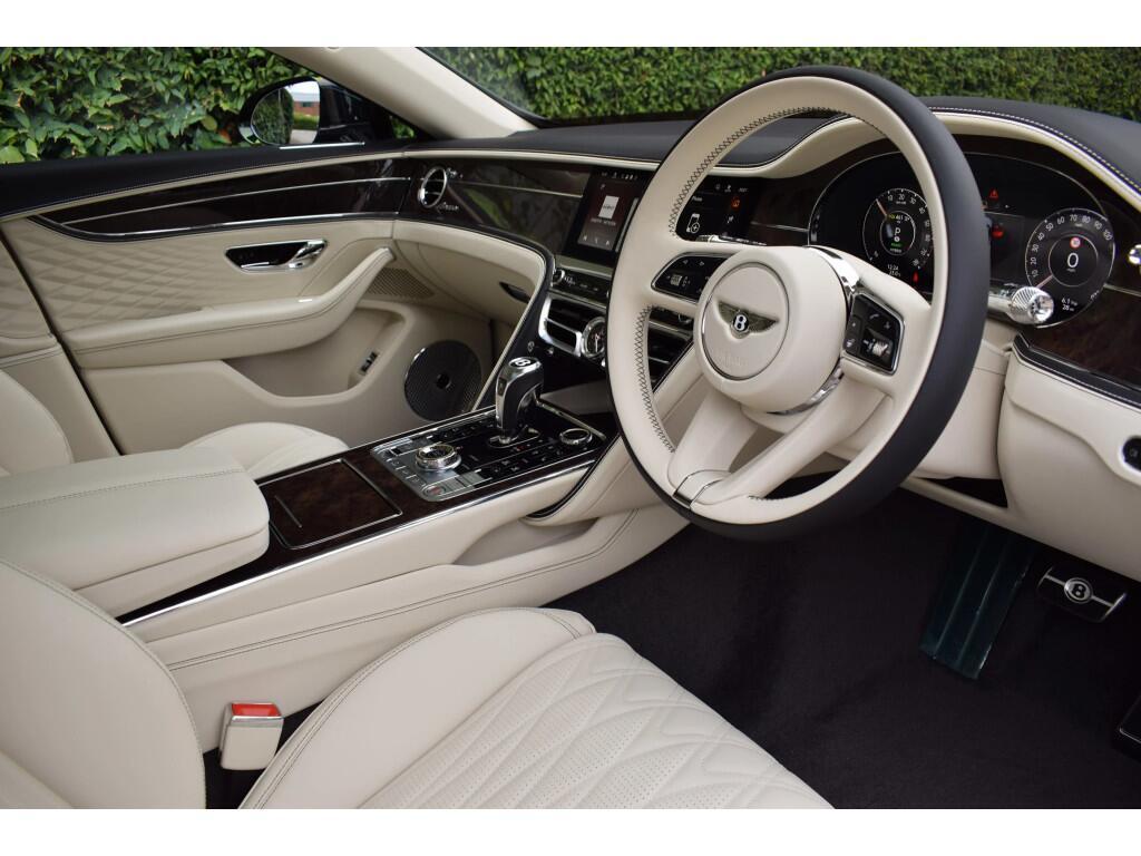 2025 Bentley Flying Spur