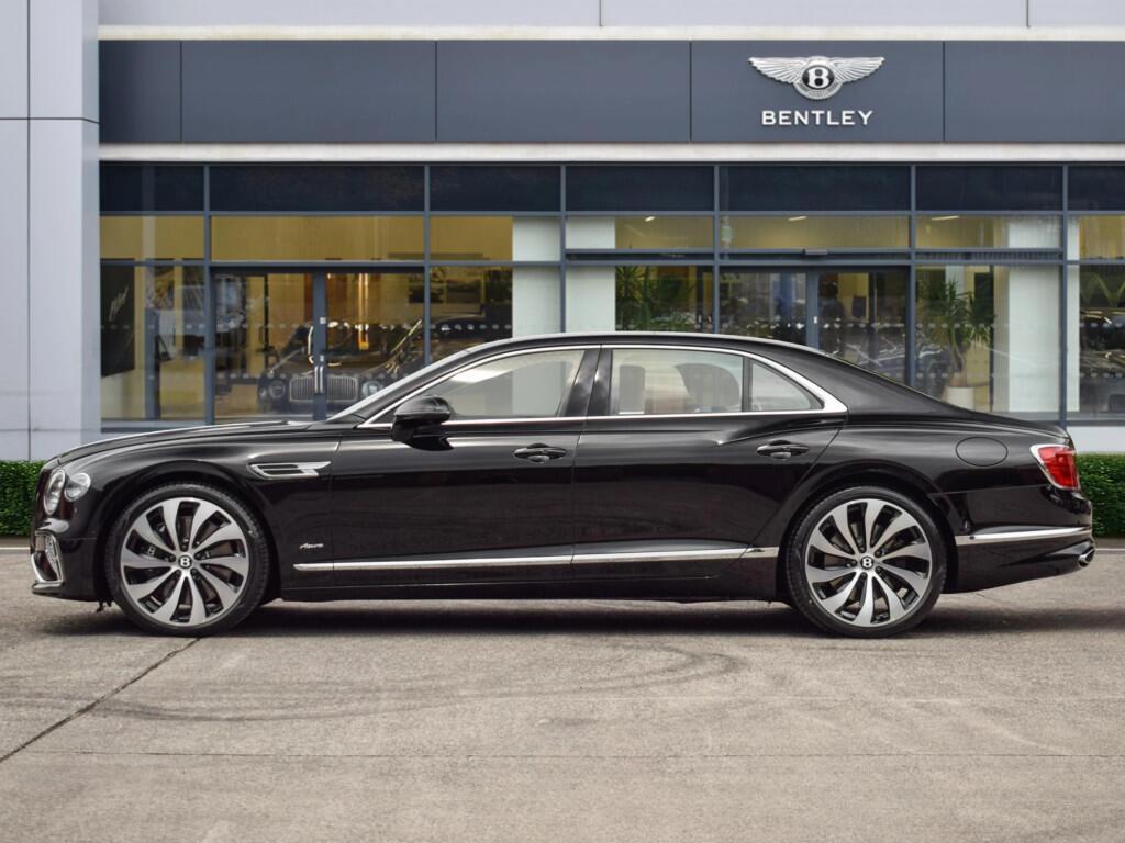 2025 Bentley Flying Spur