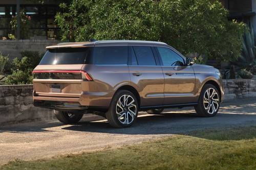 2025 Lincoln Navigator